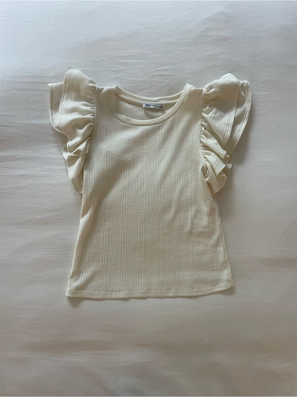 Zara Cream Ribbed Top with Ruffle Sleeves ASO Lotta Stichler
